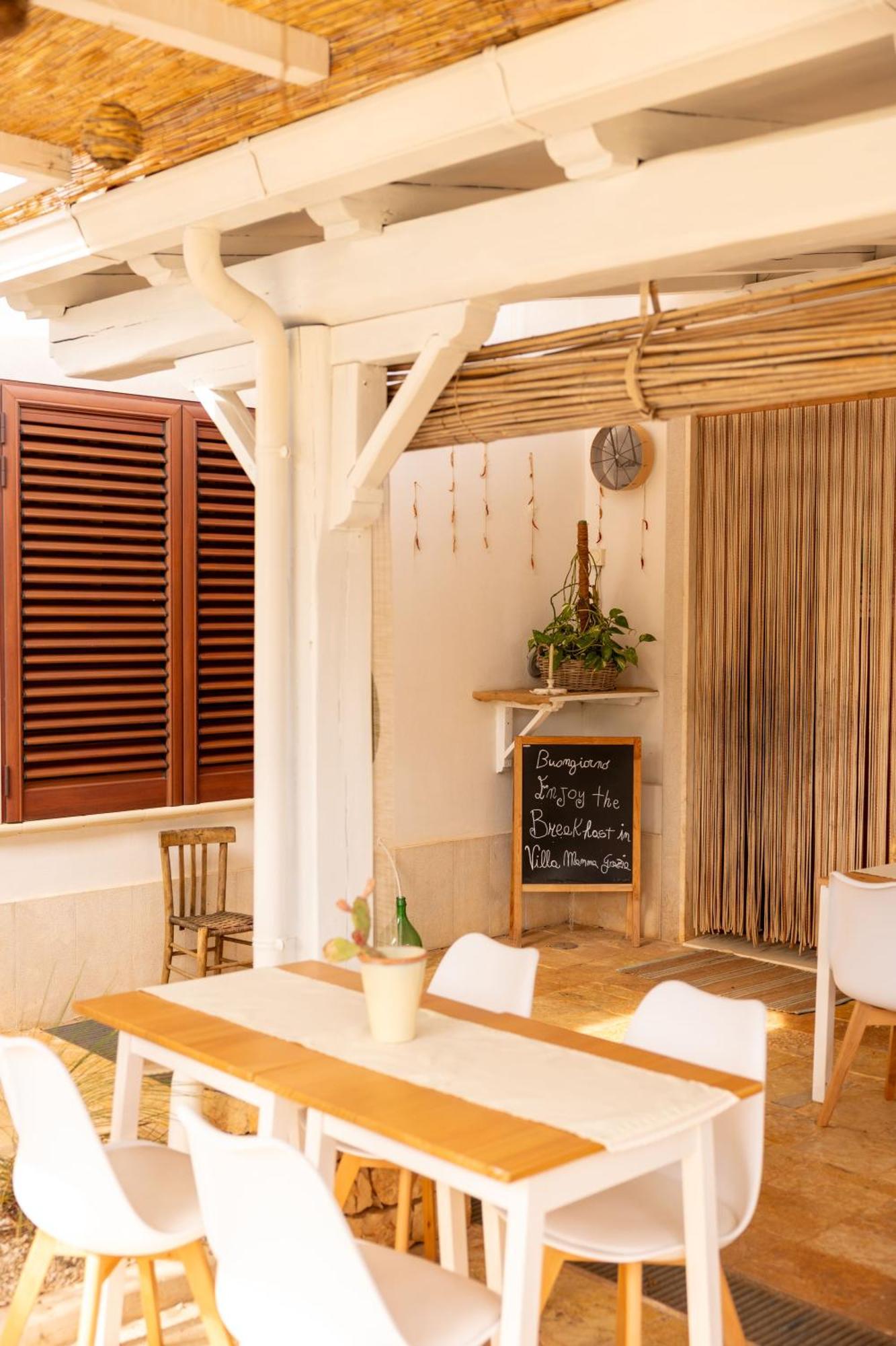 סן ויטו דיי נורמני B&B Villa Mamma Grazia מראה חיצוני תמונה